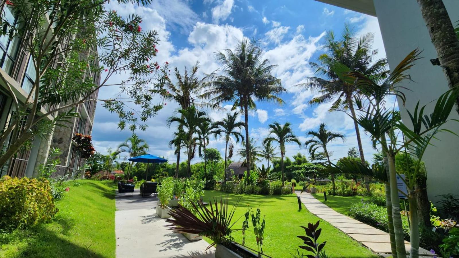 Wyndham Tamansari Jivva Resort Bali Siyut Exteriér fotografie The resort's grounds