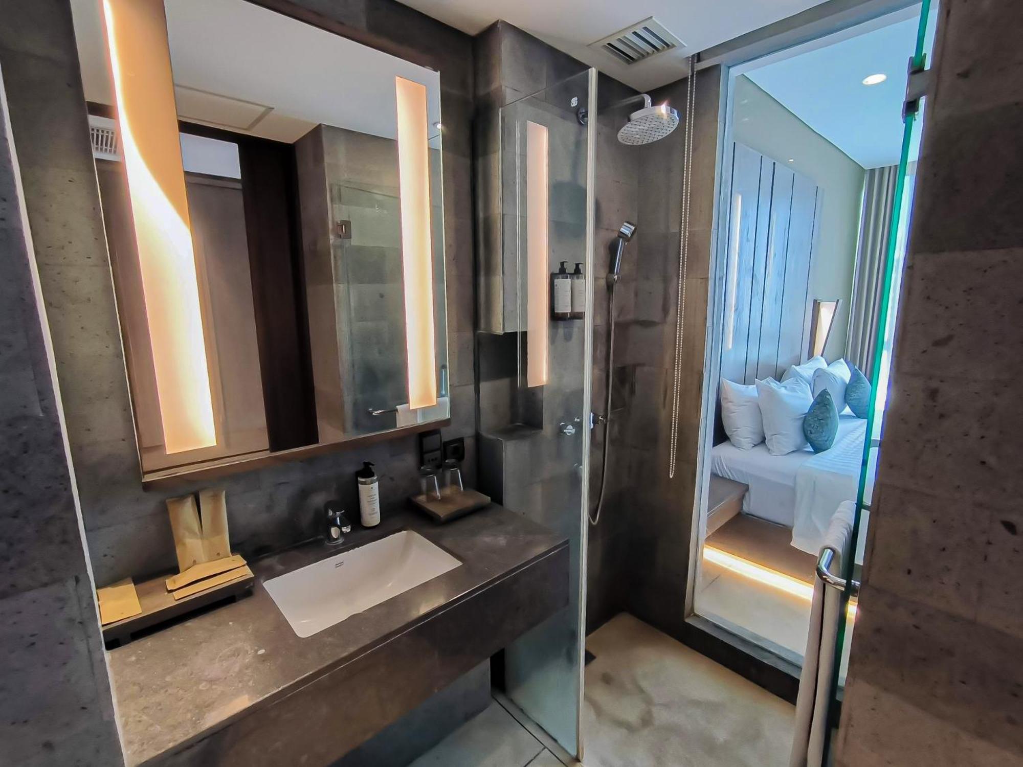 Wyndham Tamansari Jivva Resort Bali Siyut Exteriér fotografie Bathroom